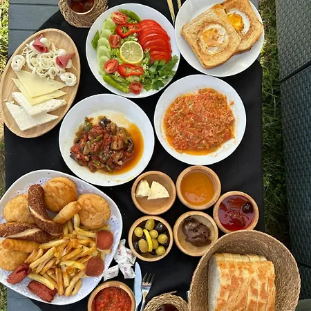 Doa & Tiny House سبانجا